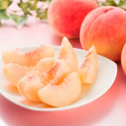 Babcock Peach Tree 9 Babcock Peach Tree -Fruit Tree Shop Babcock Peach 2